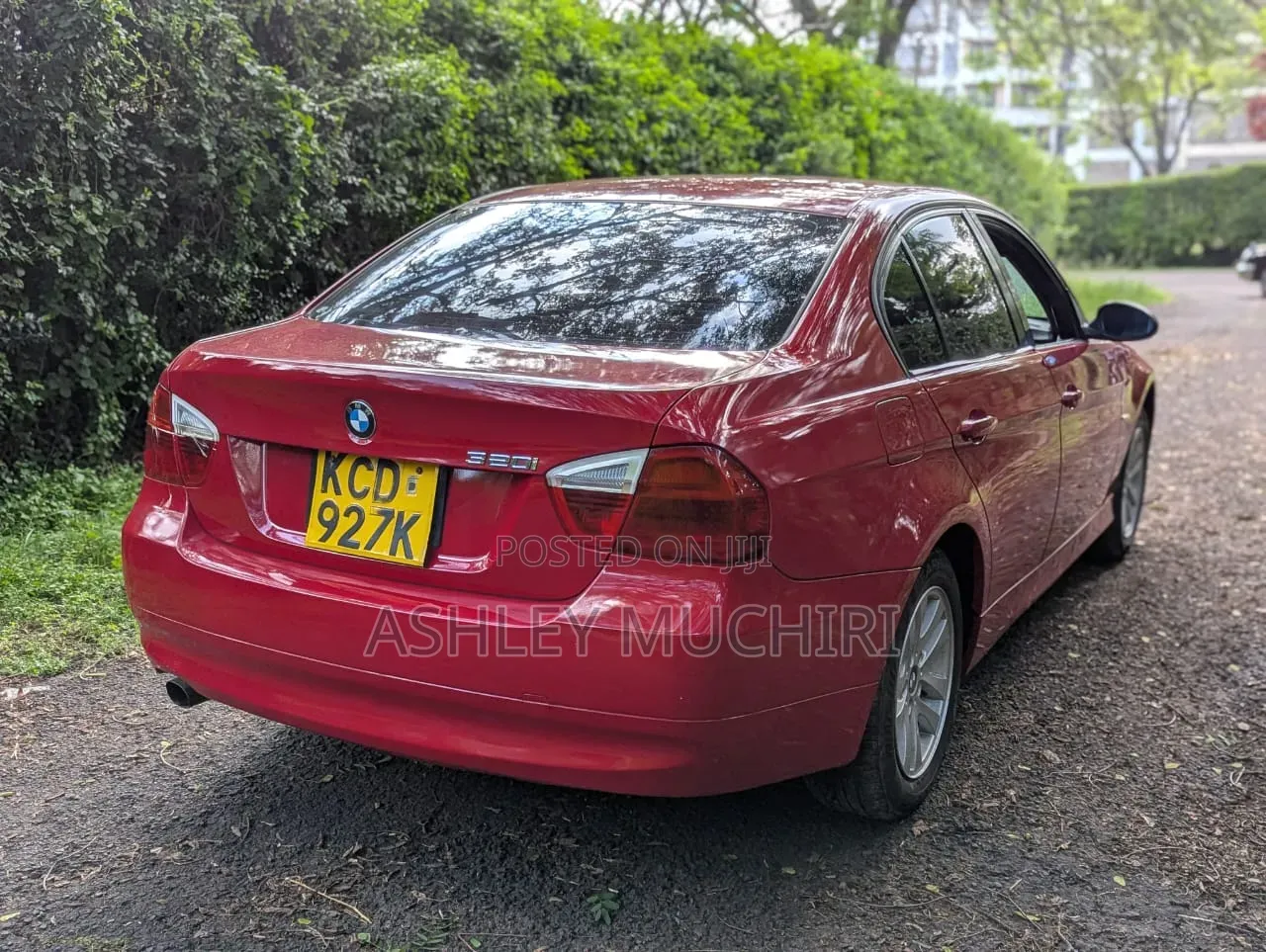 BMW 320i 2008 Red