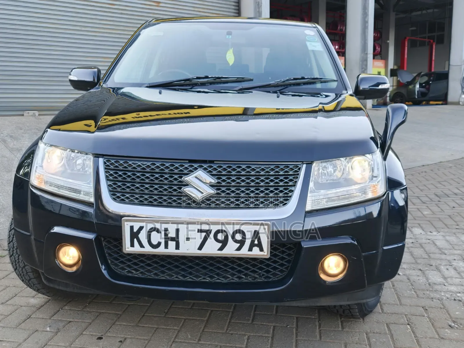 Suzuki Escudo 2010 Black