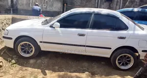 Nissan FB15 2003 White