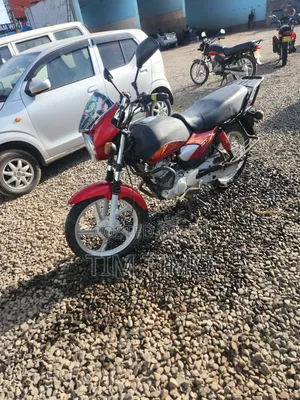 TVS HLX Plus ES 2024 Red