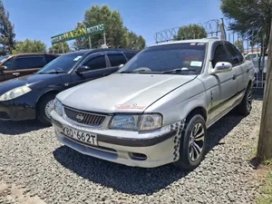 Nissan Sunny 2002 Silver
