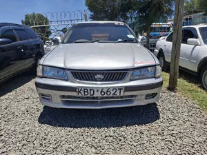 Nissan Sunny 2002 Silver
