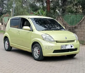 Toyota Passo 2008 Green