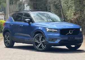 Volvo XC40 2019 Blue