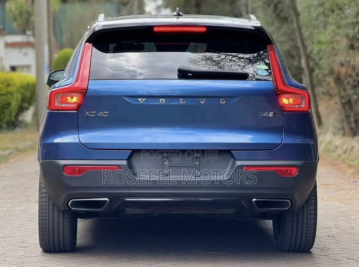 Volvo XC40 2019 Blue