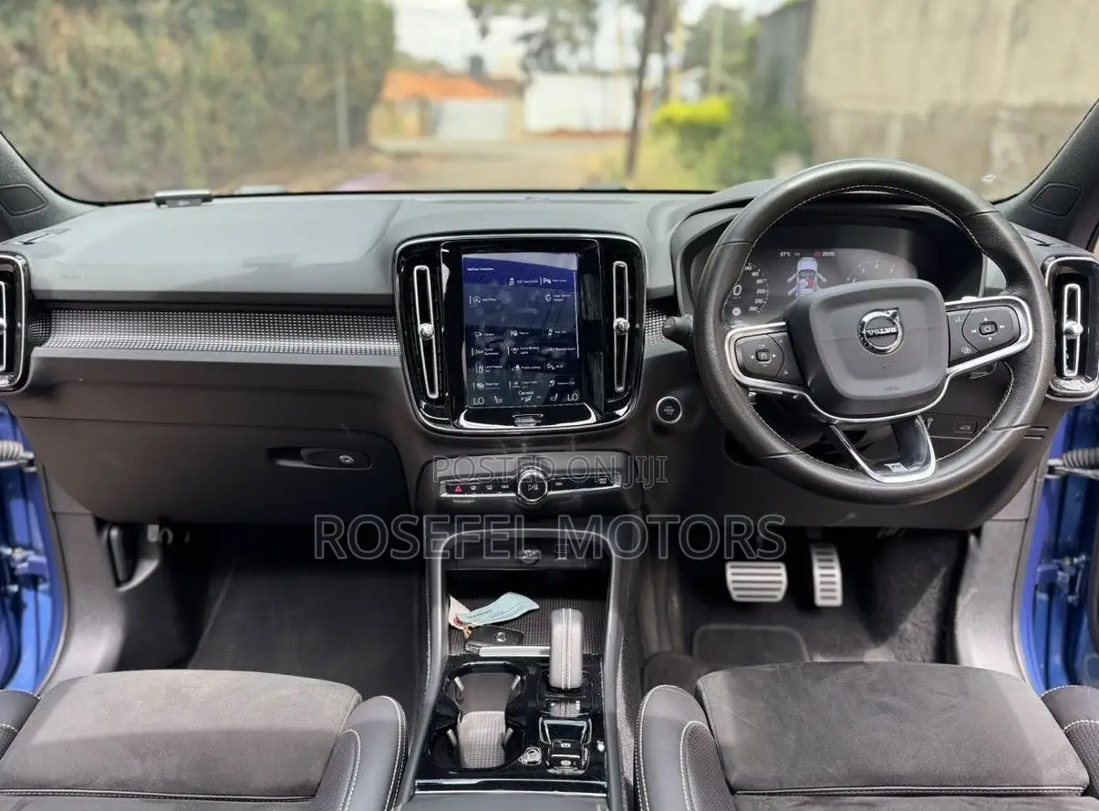 Volvo XC40 2019 Blue