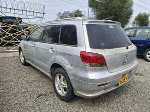 Mitsubishi Airtrek 2003 Silver