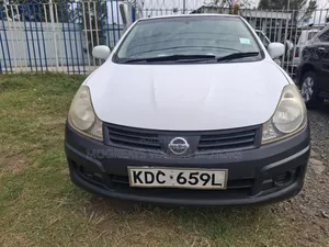Nissan Advan 2014 White