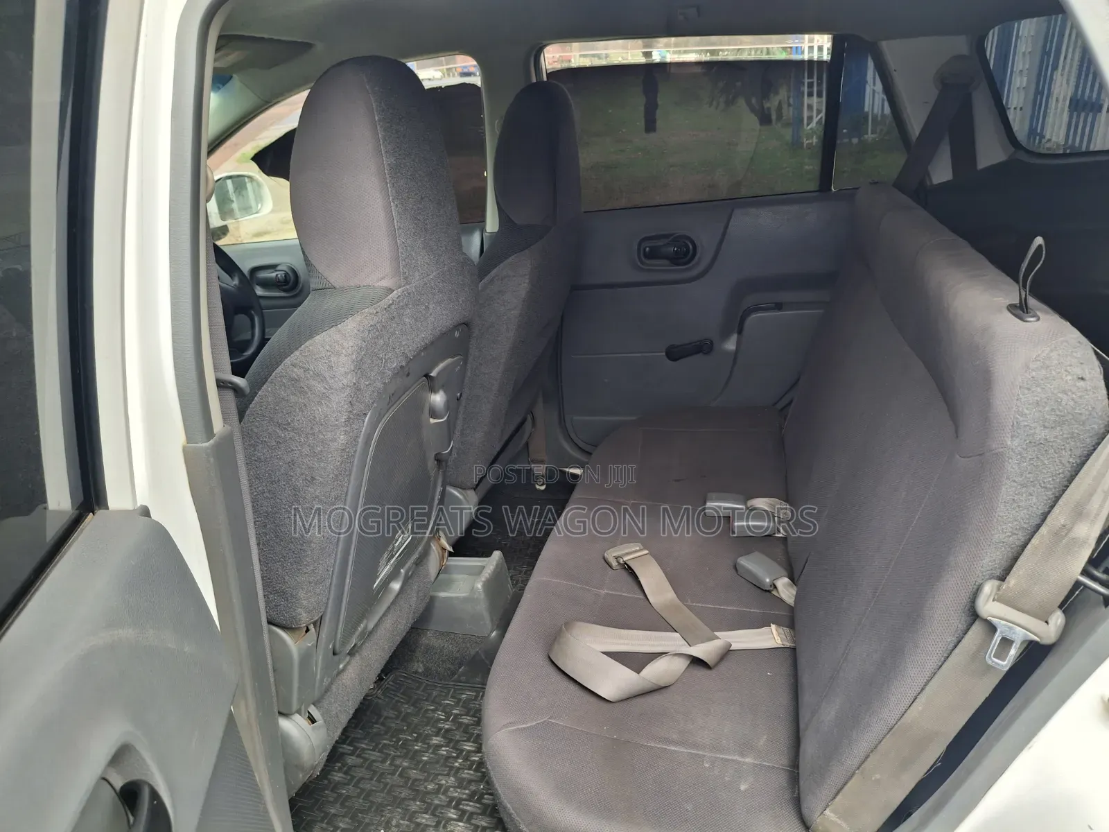 Nissan Advan 2014 White