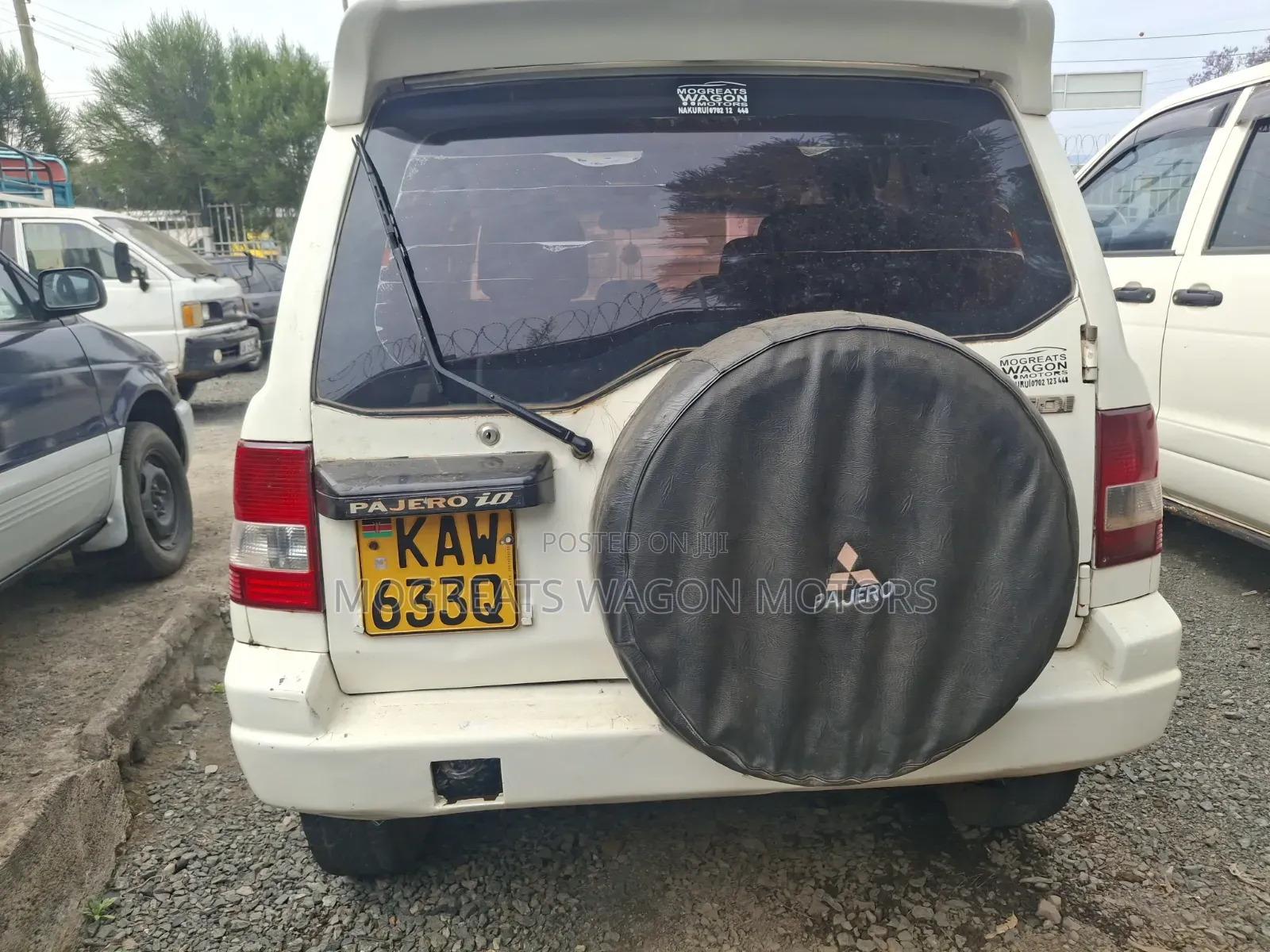 Mitsubishi Pajero Junior 1998 White