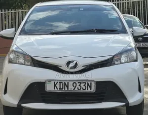 Toyota Vitz 2016 White