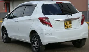 Toyota Vitz 2016 White