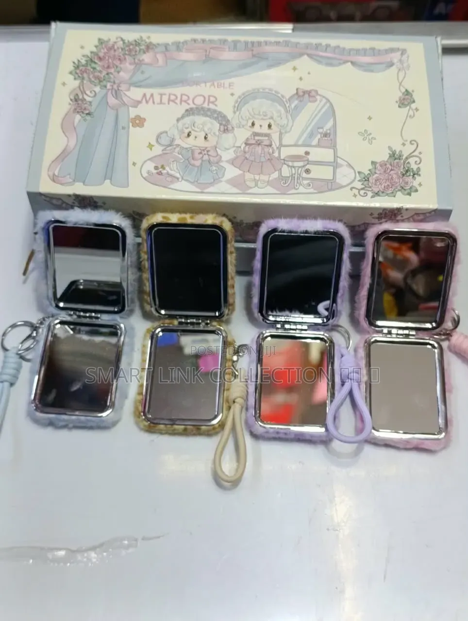Portable Pocket Mirrors.