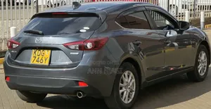 Mazda Axela SV Premium 2014 Gray