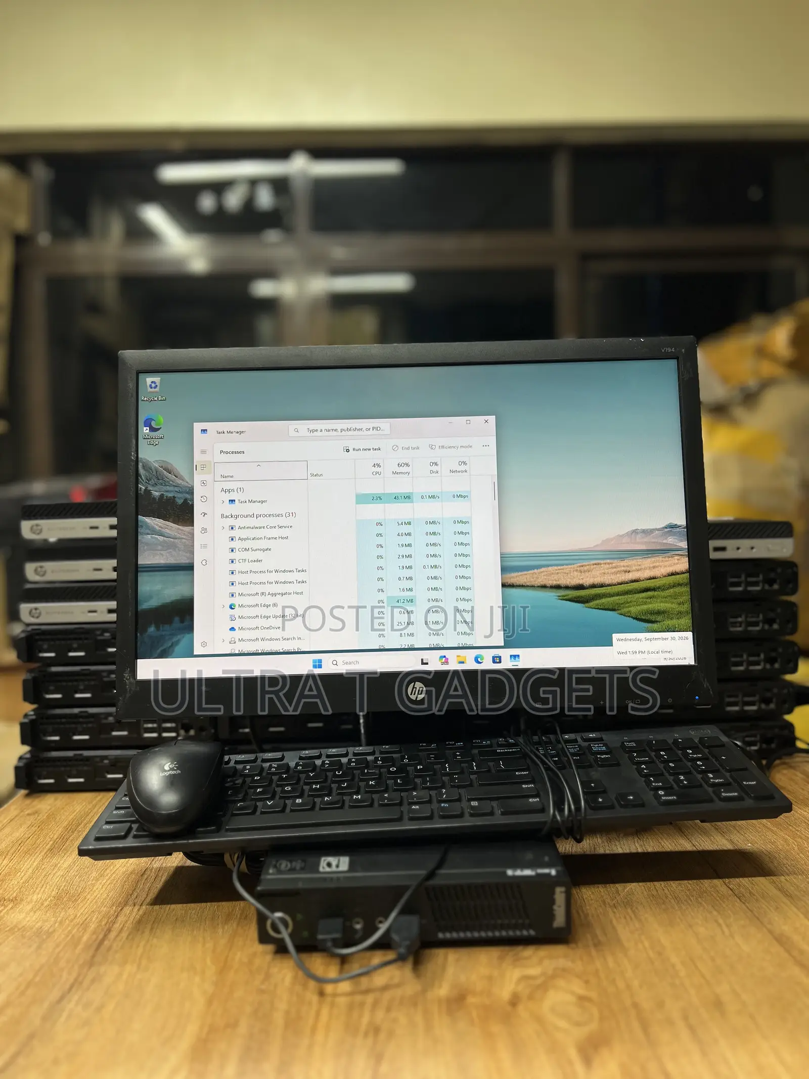 Desktop Computer Lenovo ThinkCentre M710 4GB Intel Core i3 SSD 128GB