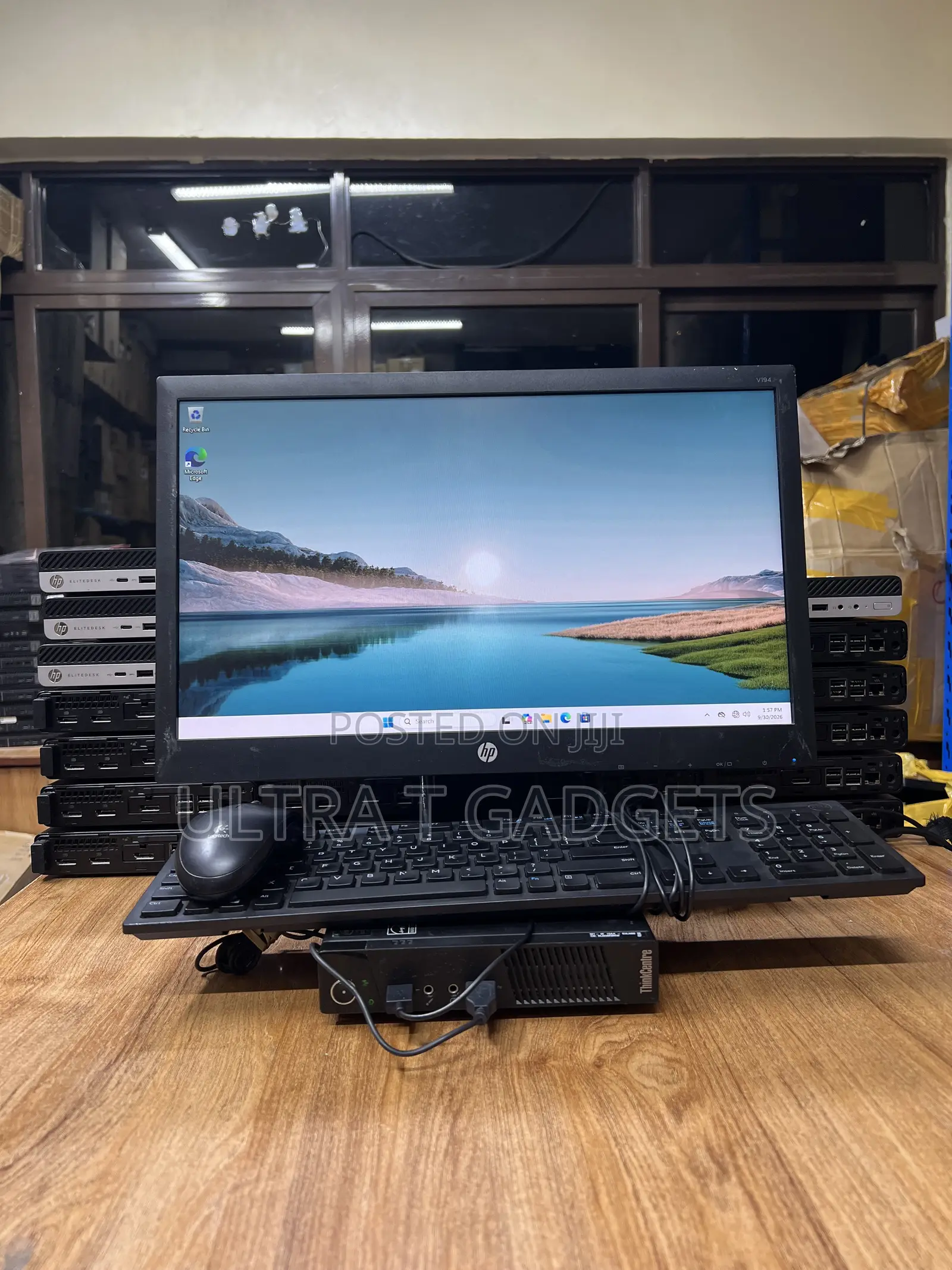 Desktop Computer Lenovo ThinkCentre M710 4GB Intel Core i3 SSD 128GB