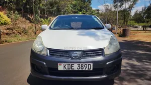 Nissan Advan 2014 White