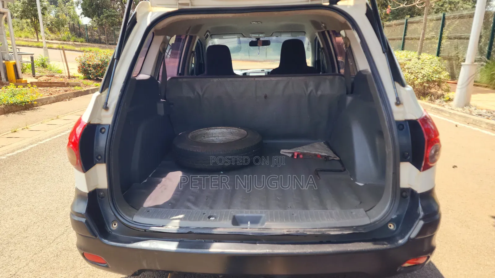 Nissan Advan 2014 White