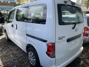 Nissan NV200 2019 White