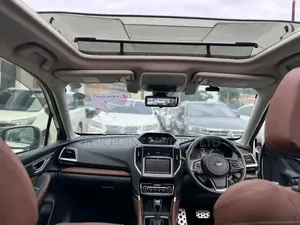 Subaru Forester Premium AWD 2020 Pearl