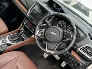 Subaru Forester Premium AWD 2020 Pearl
