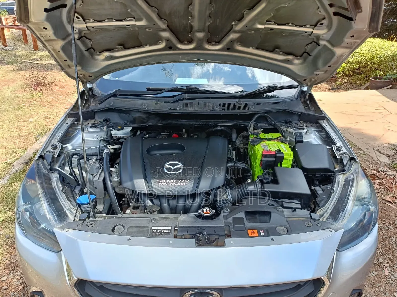 Mazda Demio 2017 Silver