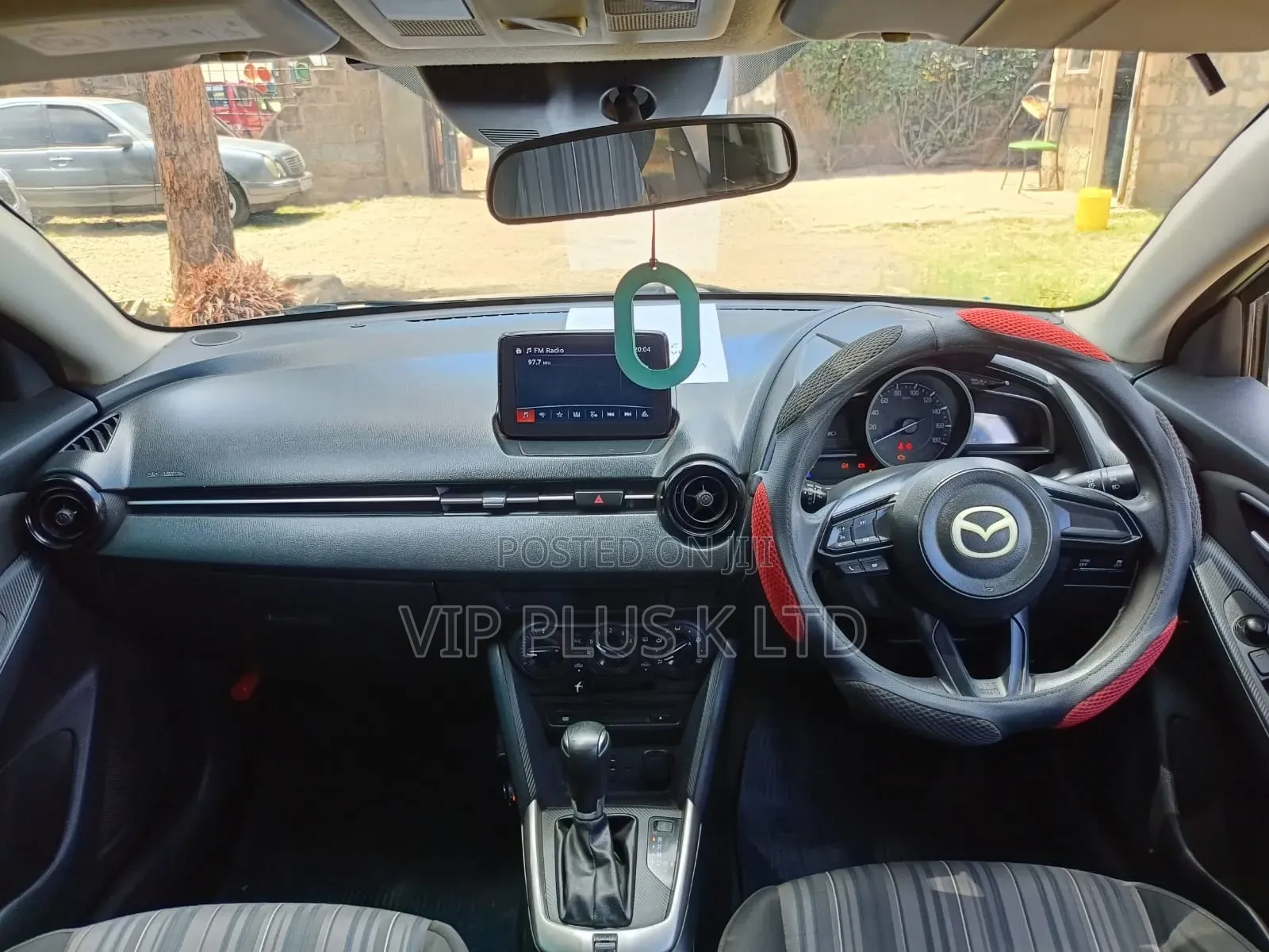 Mazda Demio 2017 Silver