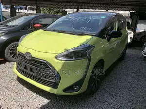 Toyota Sienta 1.5 FWD 2019 Green