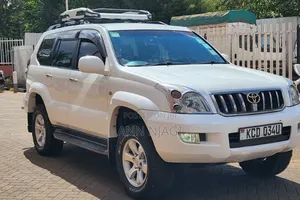 Toyota Land Cruiser 2008 White