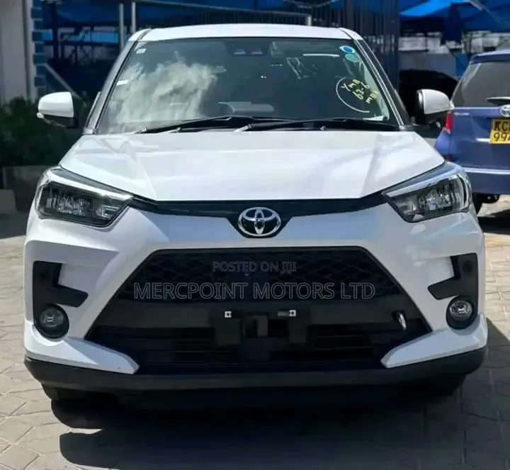 Toyota Raize 1.0 AWD 2020 Pearl