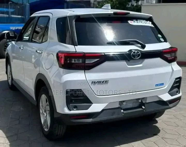 Toyota Raize 1.0 AWD 2020 Pearl