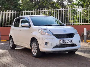 Daihatsu Boon 2018 White