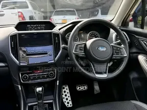 Subaru Forester Base AWD 2019 White