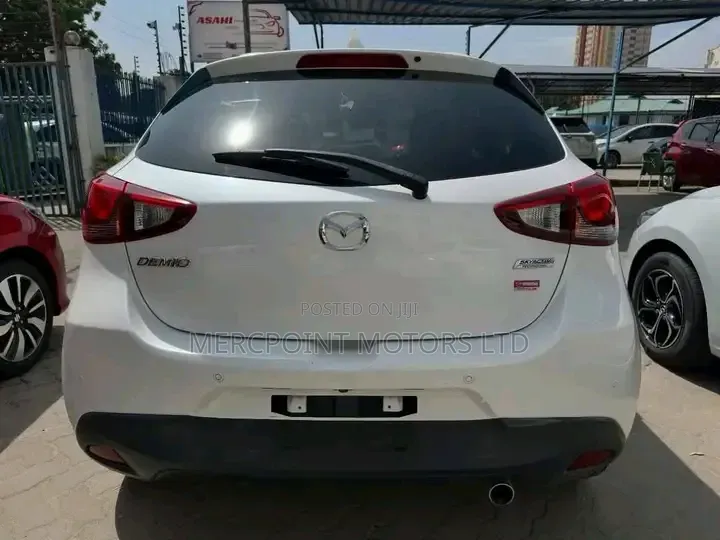 Mazda Demio 2019 White
