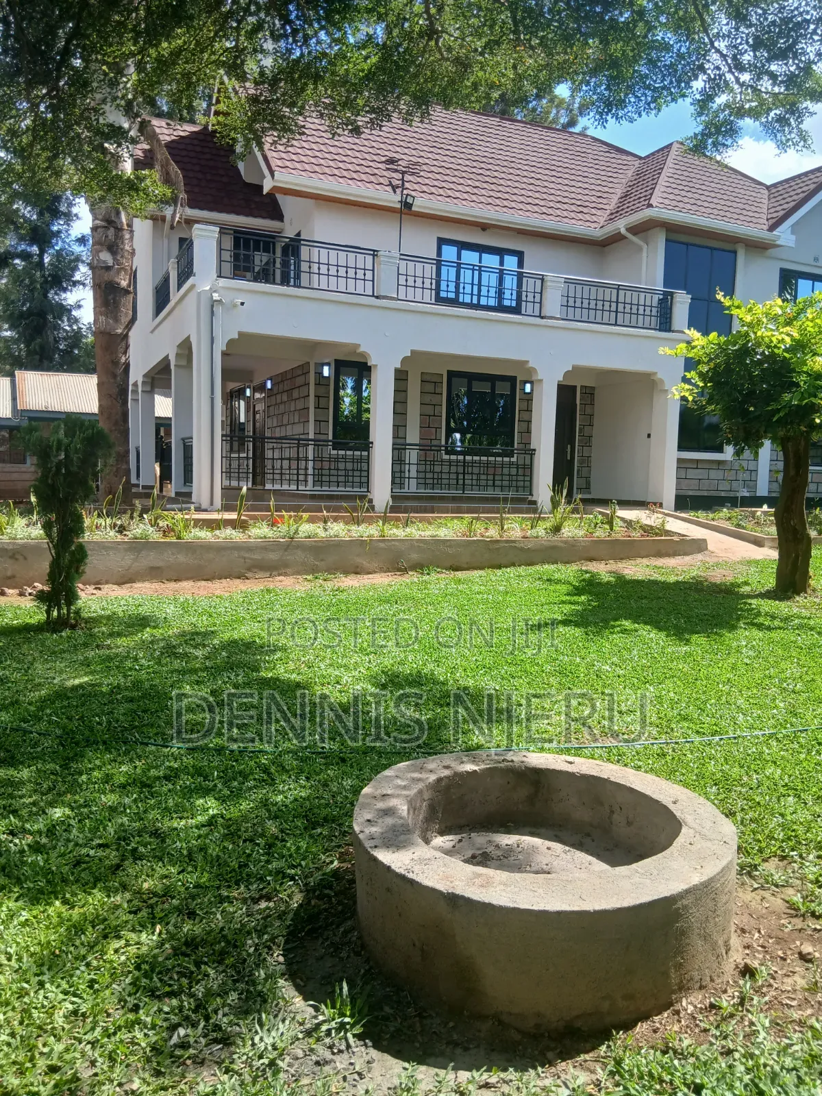 Green Scape Landscaper