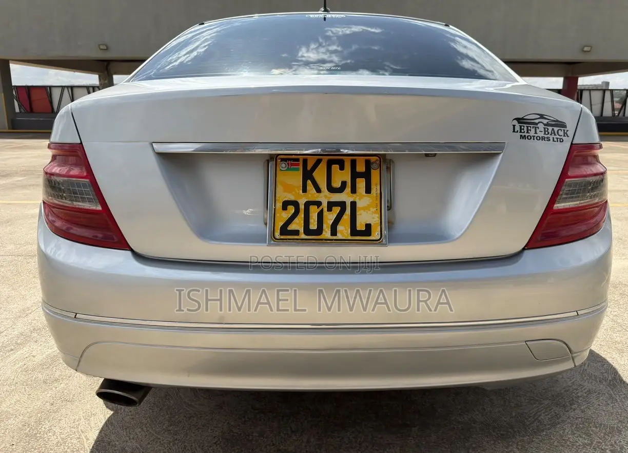 Mercedes-Benz C200 2009 Silver
