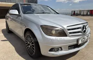 Mercedes-Benz C200 2009 Silver