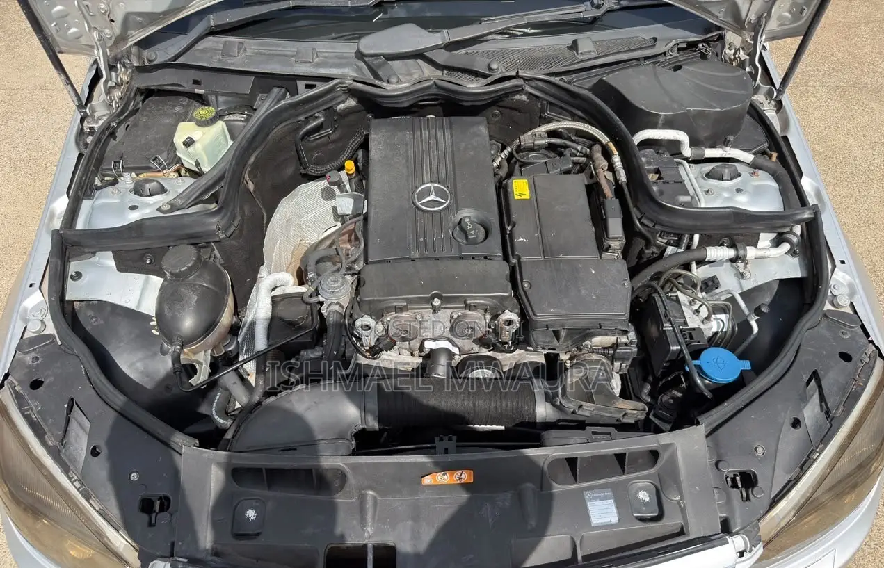 Mercedes-Benz C200 2009 Silver
