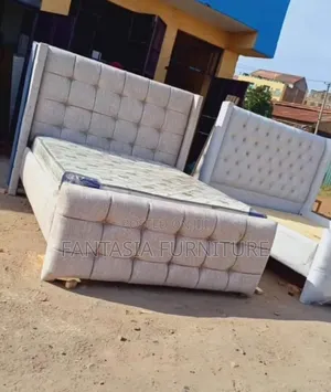 5 by 6 Cream Box Fabric Bed