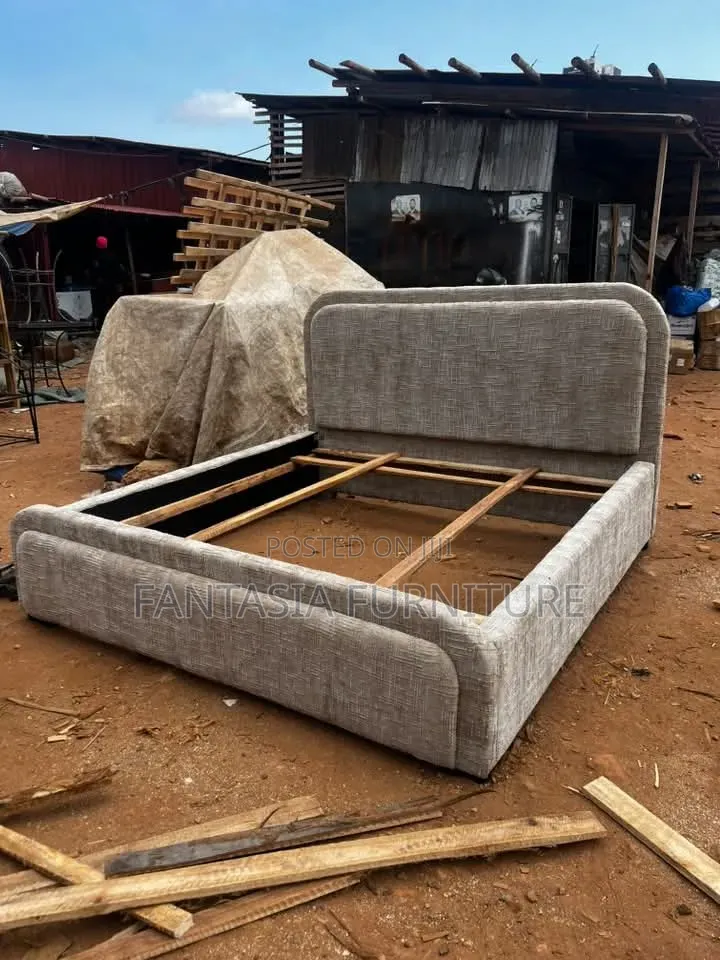 5 by 6 Grey Clean Fabric Beds