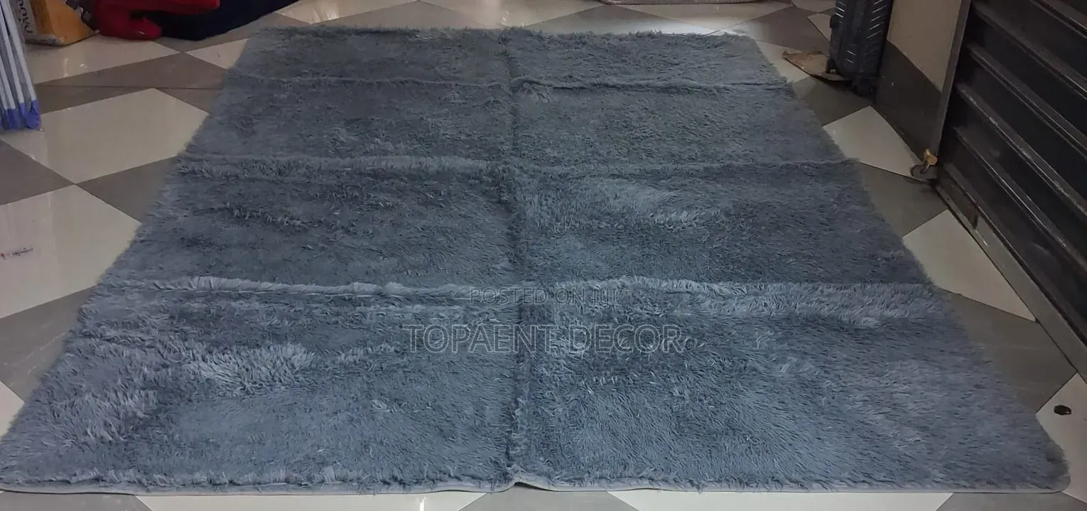 Beautiful Easy to Clean Fluffy Carpets