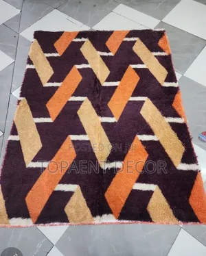 Plain and Patterned Fluffy House Carpets