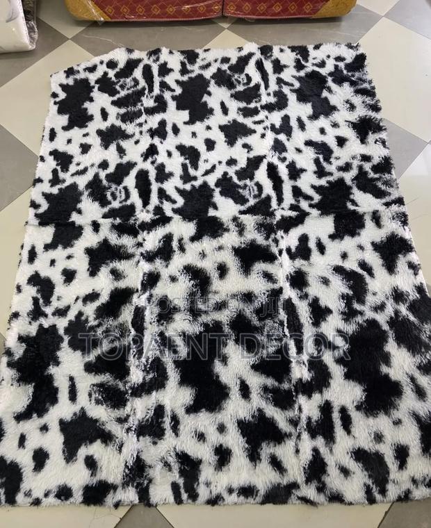 Patterned Fluffy Carpets - thumbnail 2