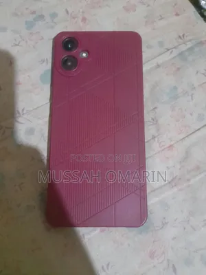 New Samsung Galaxy A06 64 GB Blue
