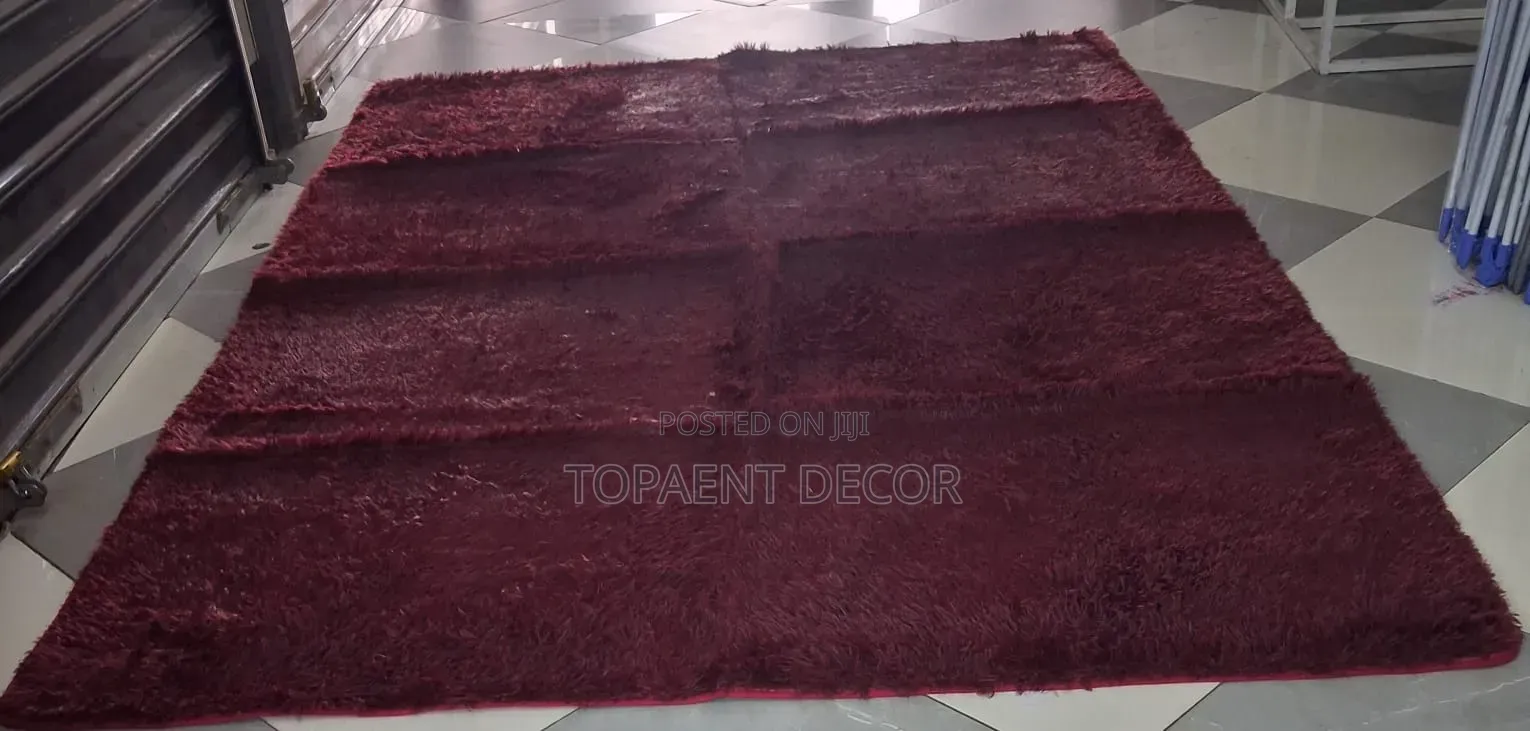 Maroon Warm Fluffy Carpets