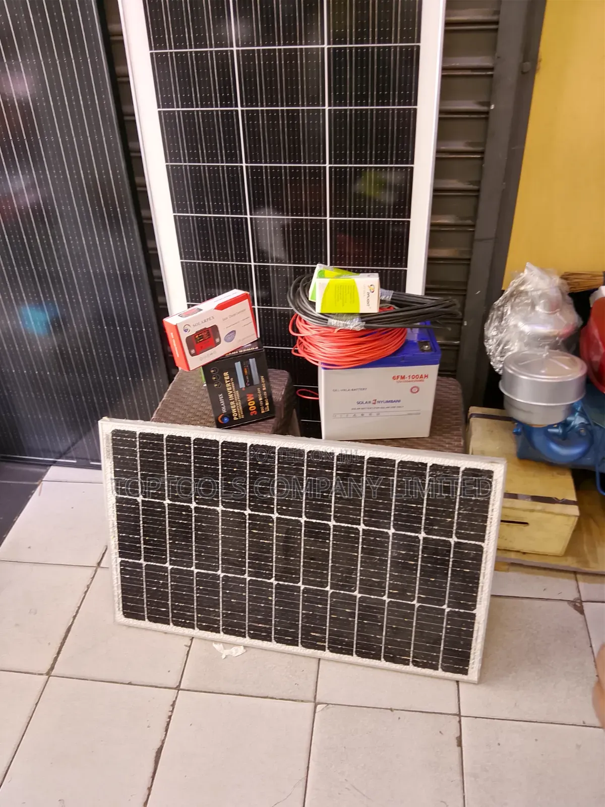 Complete 200watts Solar System Package With 100ah Battery