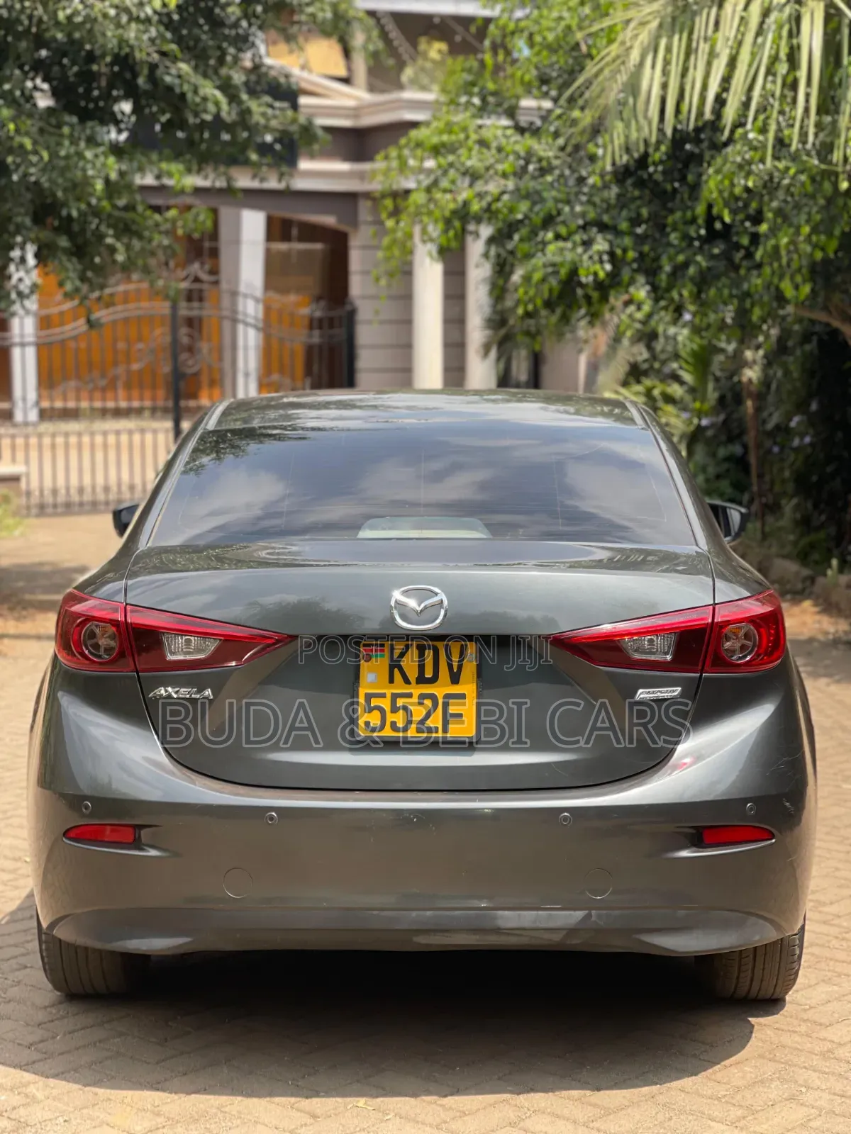 Mazda Axela 2018 Gray