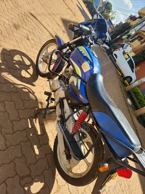 TVS HLX Plus ES 2022 Blue