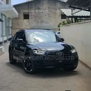 Audi Q5 2.0T Premium AWD quattro 2019 Matt Black