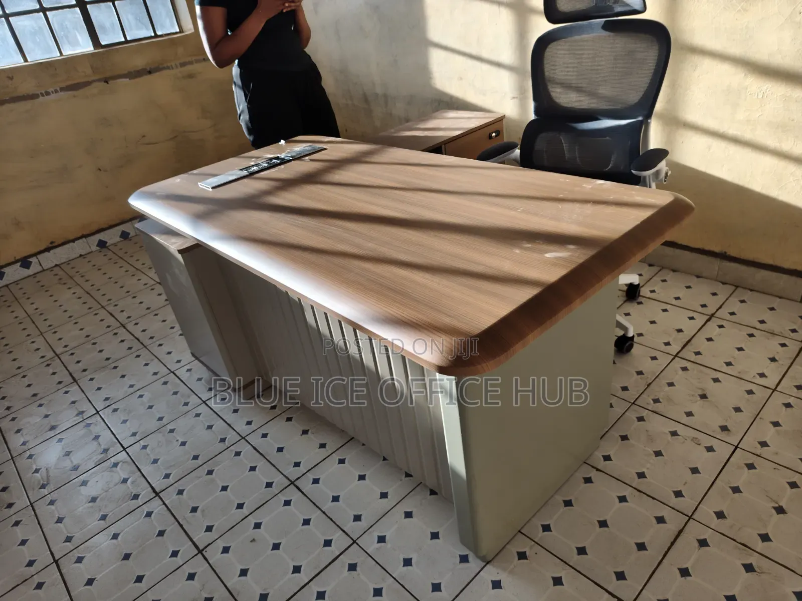 Executive Office Desk With Storage Cabinet